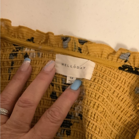 Blouse - Picture 3 of 3